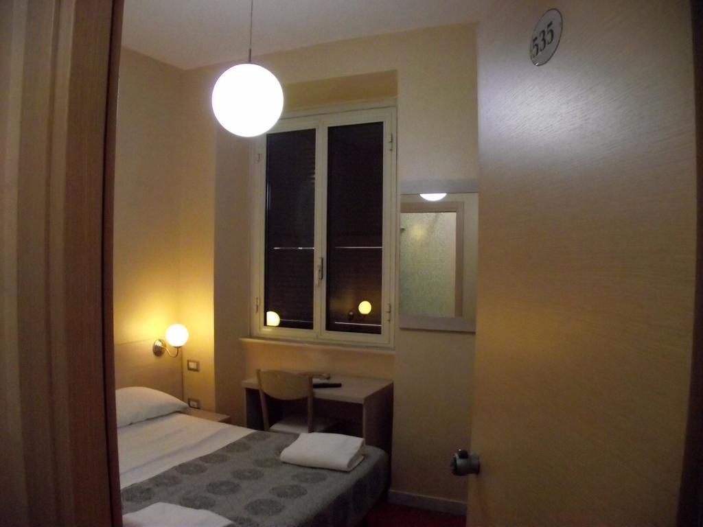 Hotel Elide 3*