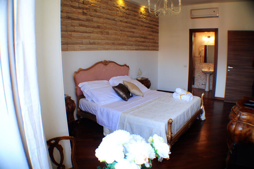 Bed & Breakfast Little Rhome 2*