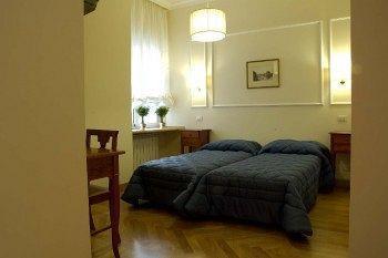 Domus Cavour