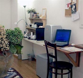 Acomodação com café da manhã  B&B Arco Del Lauro