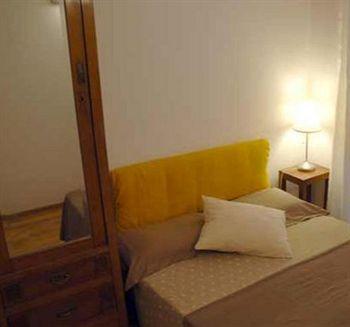 B&B Arco Del Lauro