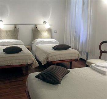 Couette-café Arco Del Lauro 3*