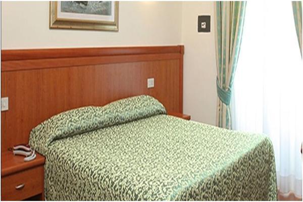 Hotel Philia 3*