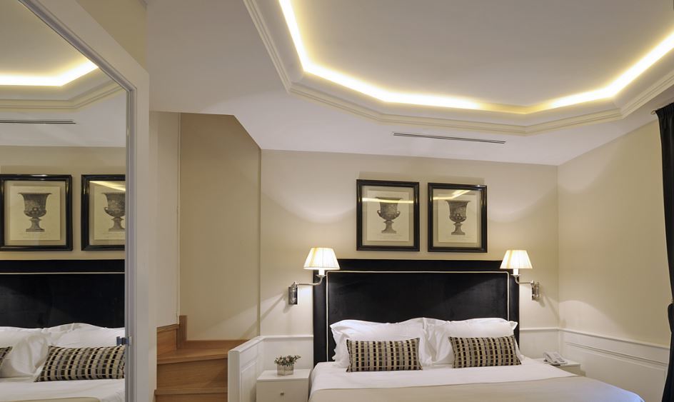 Trevi Palace Luxury Rome