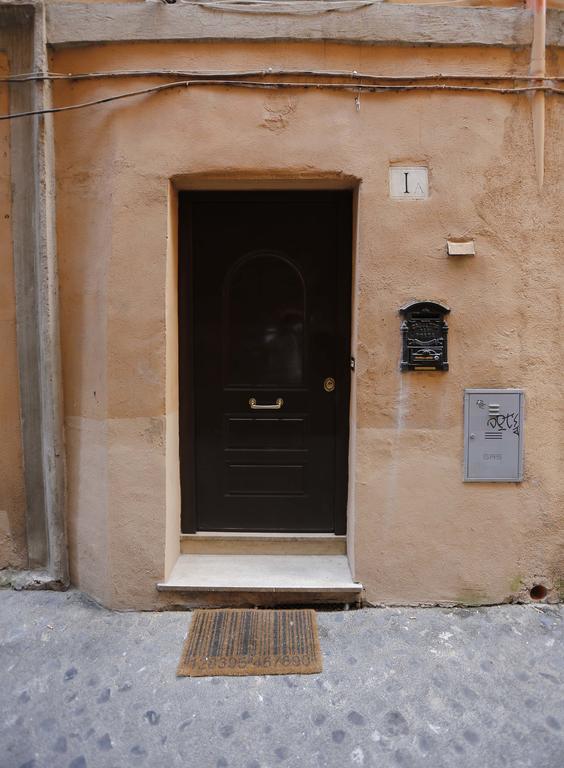 Apartment Domizio Rome