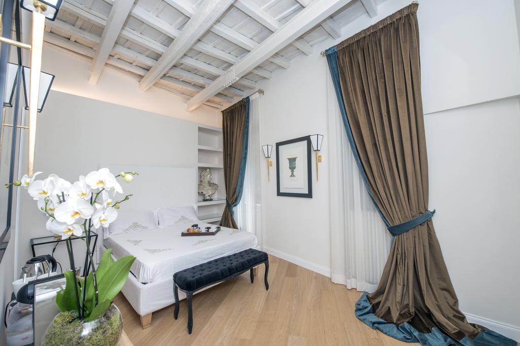 Starhome Pantheon Roma