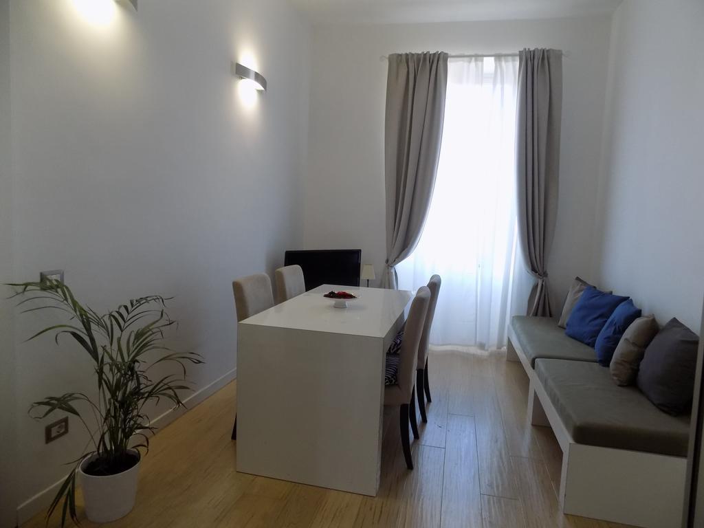 Bed & Breakfast Booking House Rome