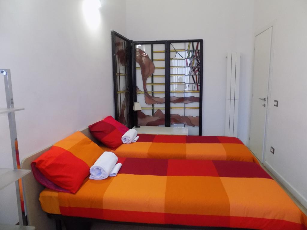 Bed & Breakfast Booking House