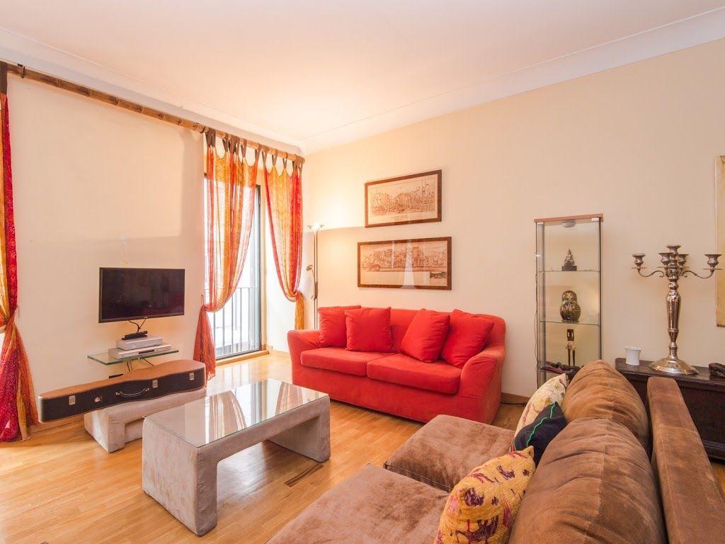 Apartment Portico *