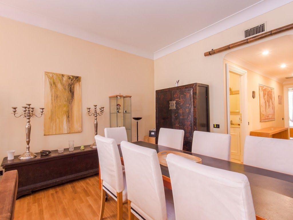 Apartment Portico