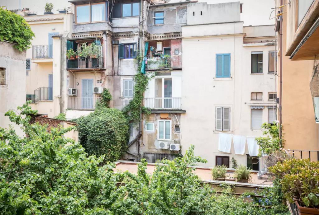 Via Laurina 40 Rome
