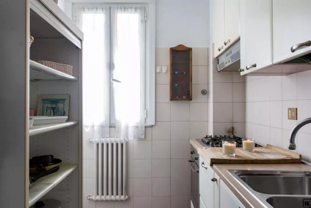 Apartment Via Laurina 40 Rome
