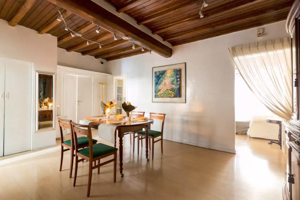 Apartment Via Laurina 40 *