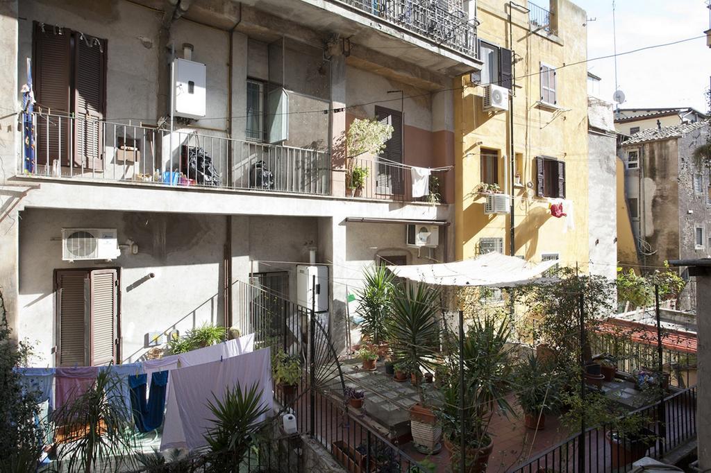 Appartement Locappart Colosseo / Esquilino Rome