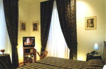 Bed & Breakfast Condotti 29