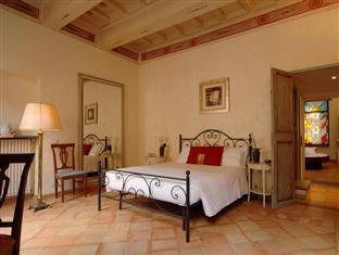 Guest house Residenza Frattina Rome