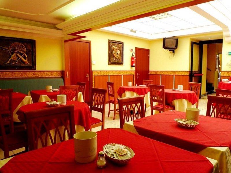 Flower Garden Hotel