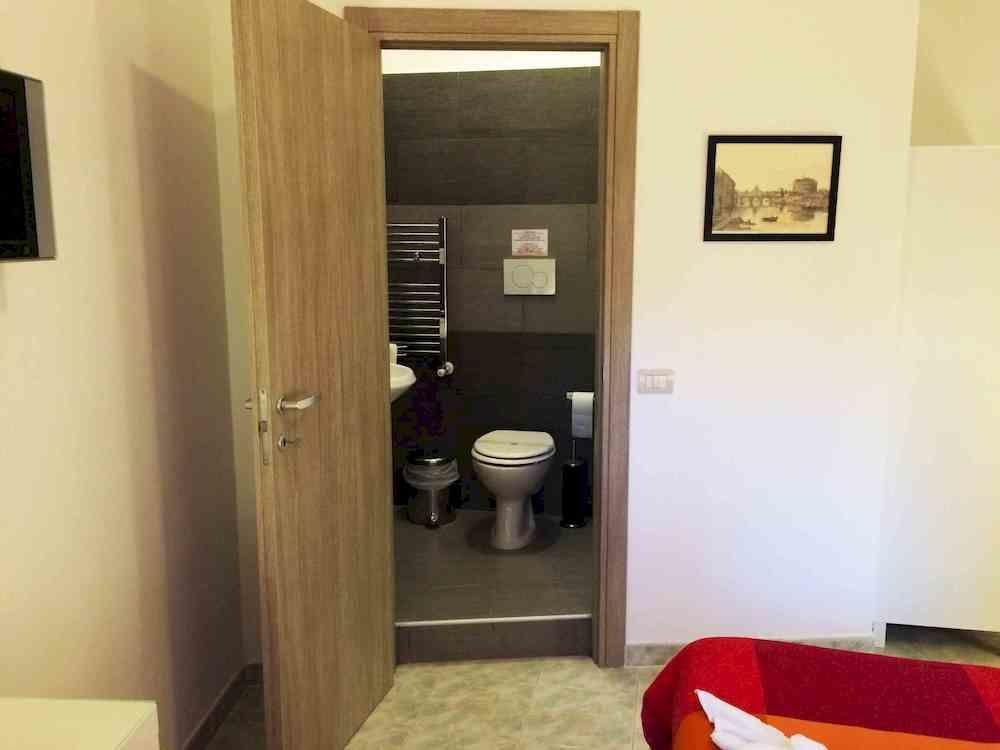Holidays Otranto Guest house Rome