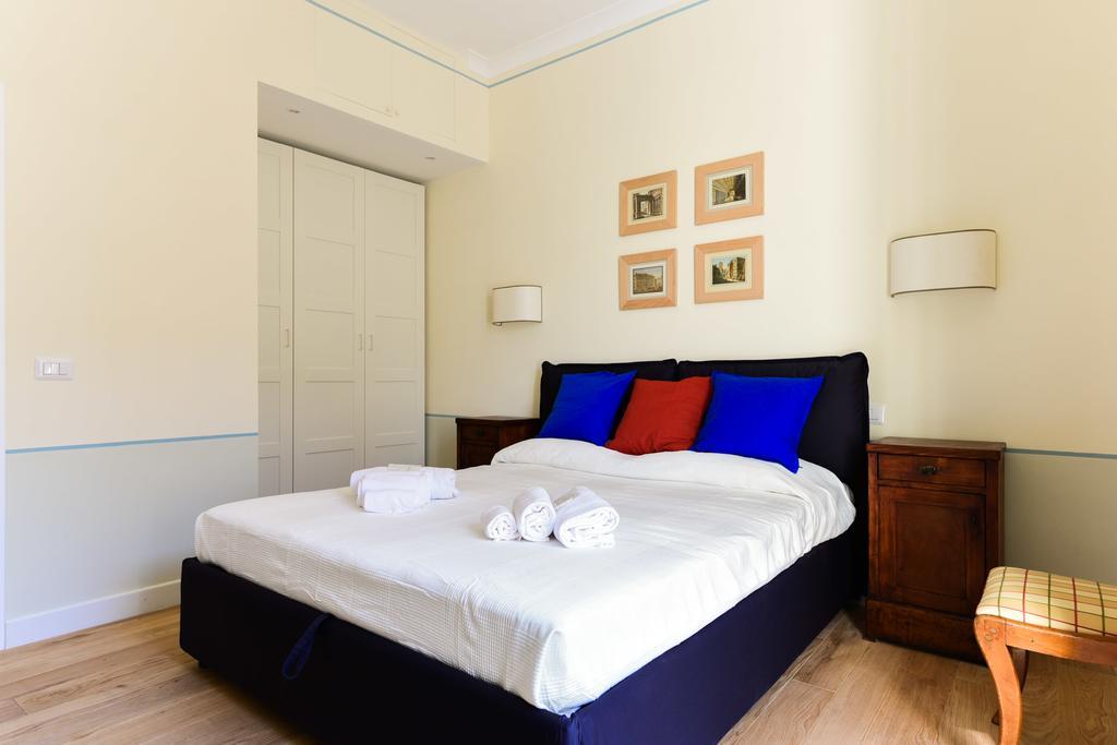 Bright And Comfy 3 Bedroom In Monti Apartment Rome