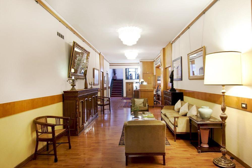 Marignoli Apartment