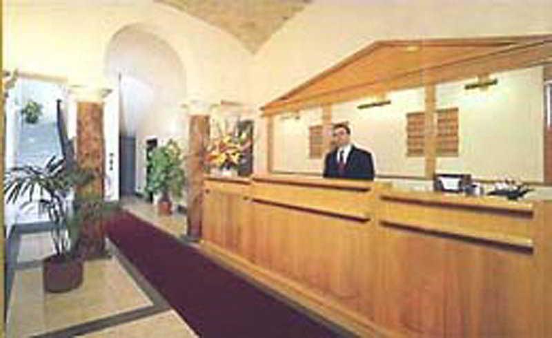 Mariano Roma