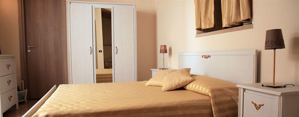 74 Crescenzio House * Rome