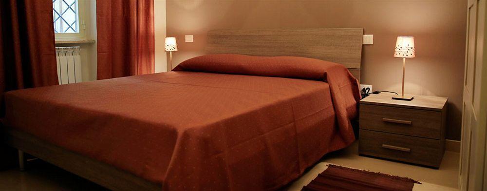 74 Crescenzio House Guest house *