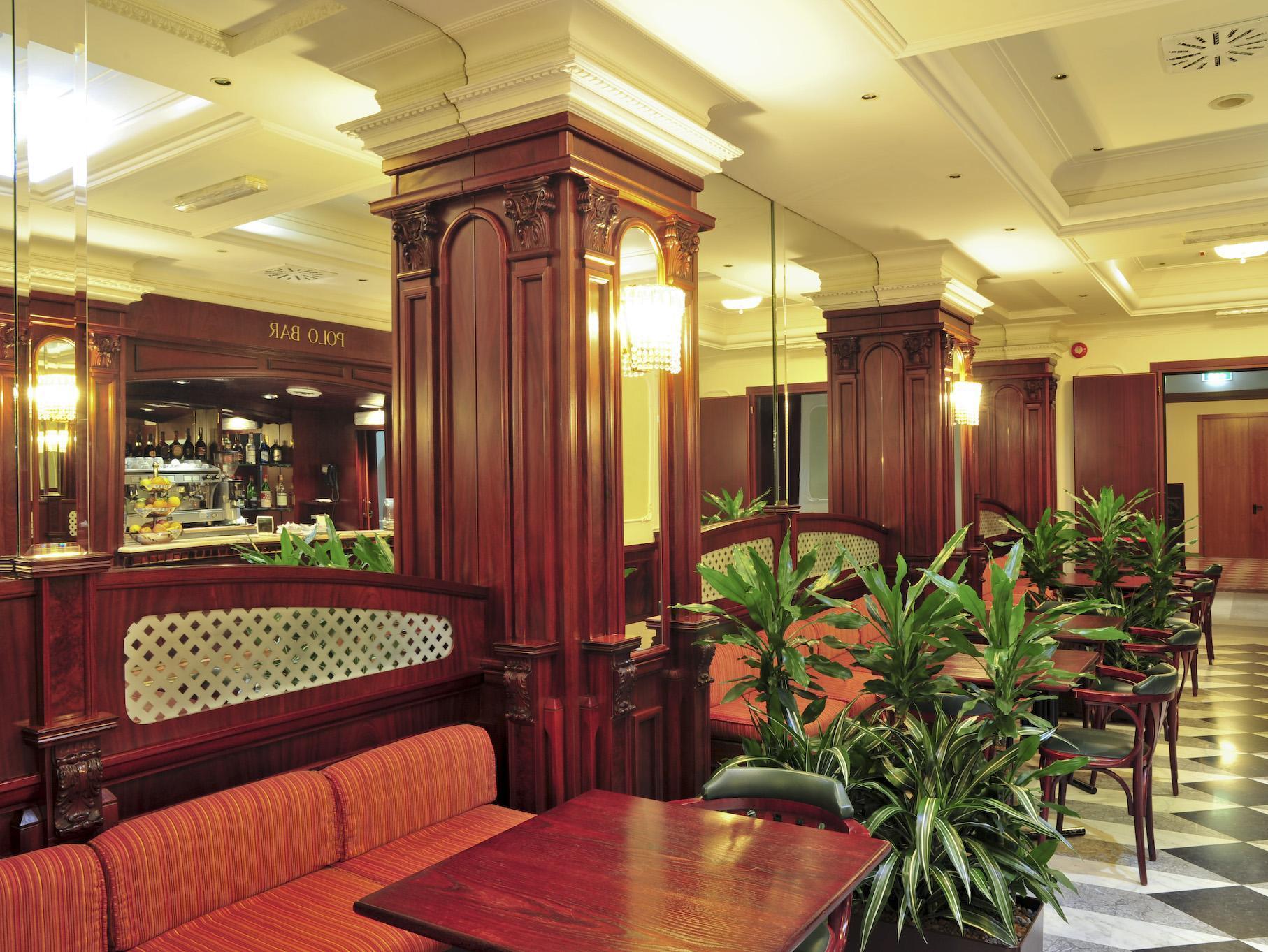 Regent 4*