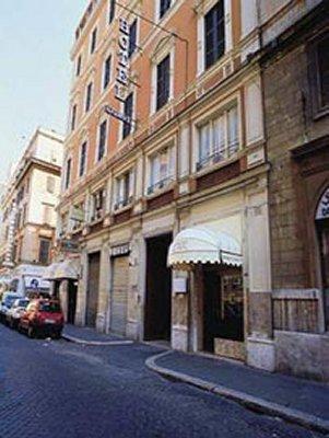 Corot Hotel