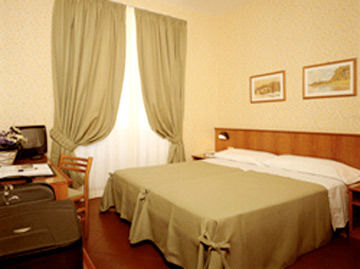 Hotel Corona 3*
