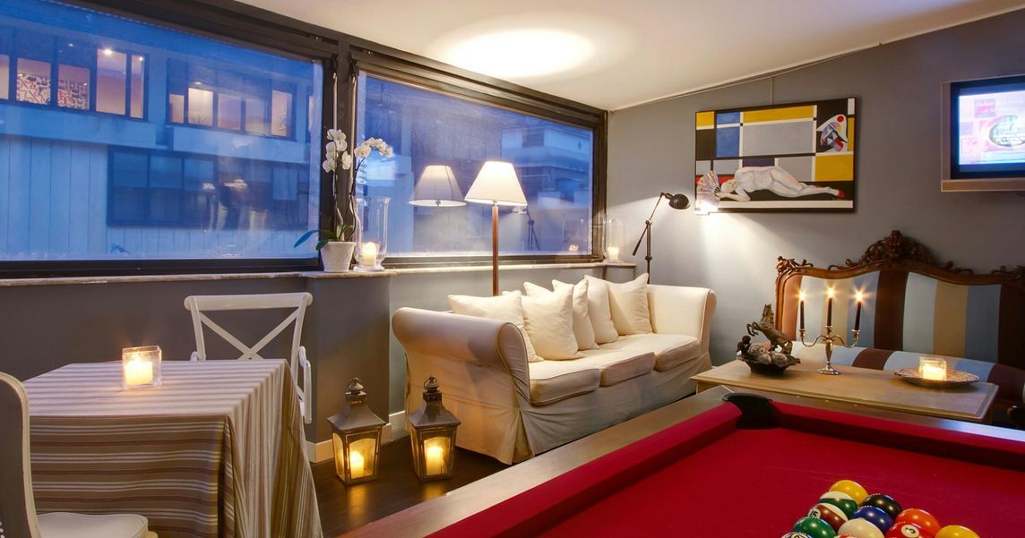 The B Place Hotel
