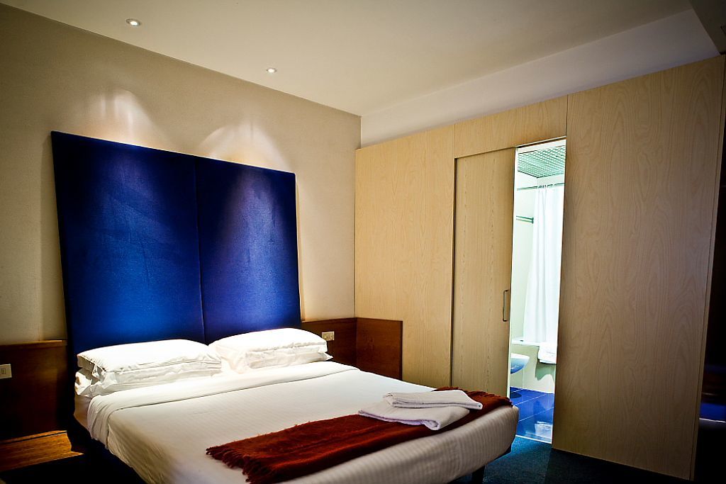 Ripa 4* Rome