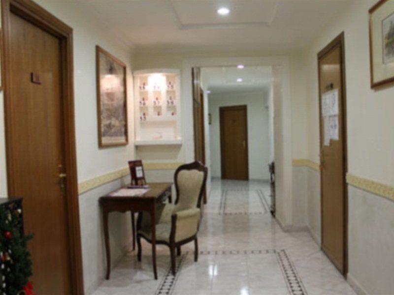 Hotel Fiori Rome
