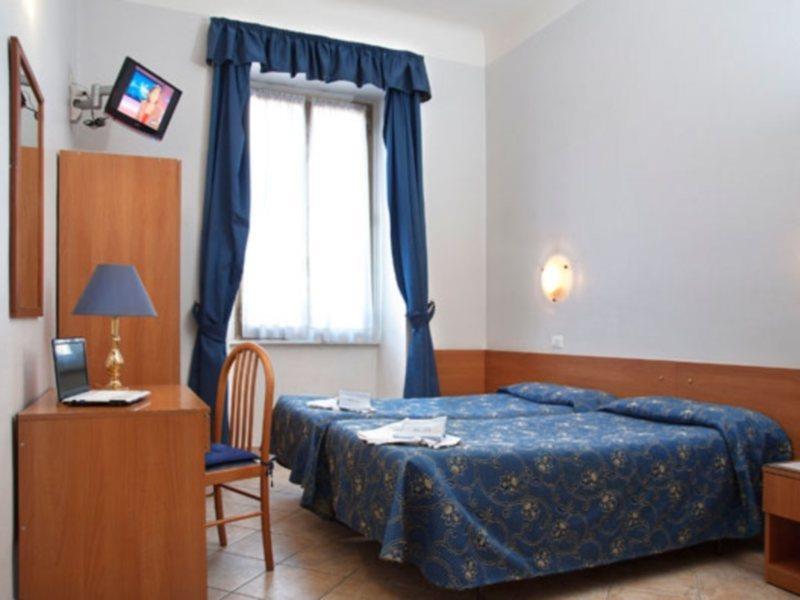 Hotel Marechiaro 2*