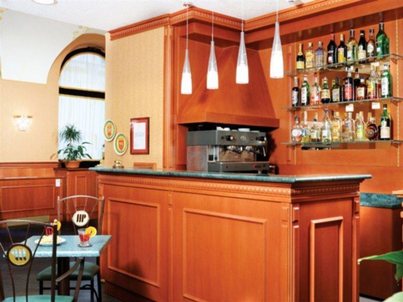 Hotel Patria Rome