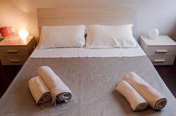 Hotel Brothers And Sisters Bed And Breakfast Roma