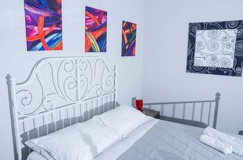 Brothers And Sisters Bed And Breakfast Roma