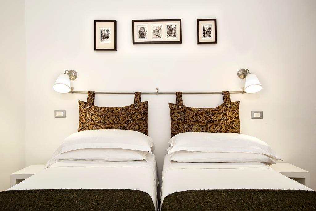 Acomodação com café da manhã  B&B Arco Del Lauro Roma