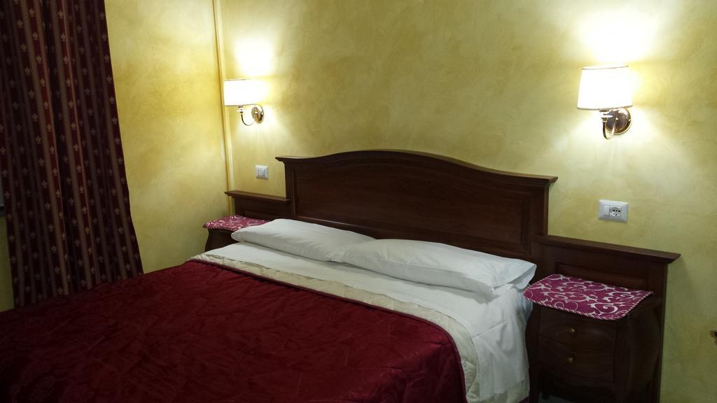 Bed & Breakfast 3 Lati Di Pitagora Rome