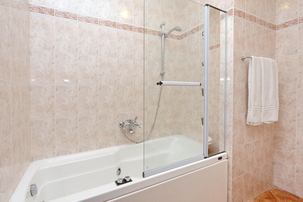 Apartment Mecenate Charme Apartment Rome