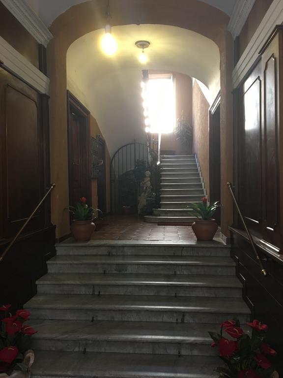 Apartment Delightful 100 Meters From The Colosseum