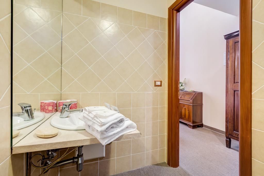 Affreschi Su Luxury
