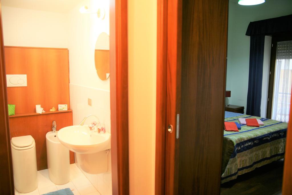 Apartment Appartamento Turistico Laura *