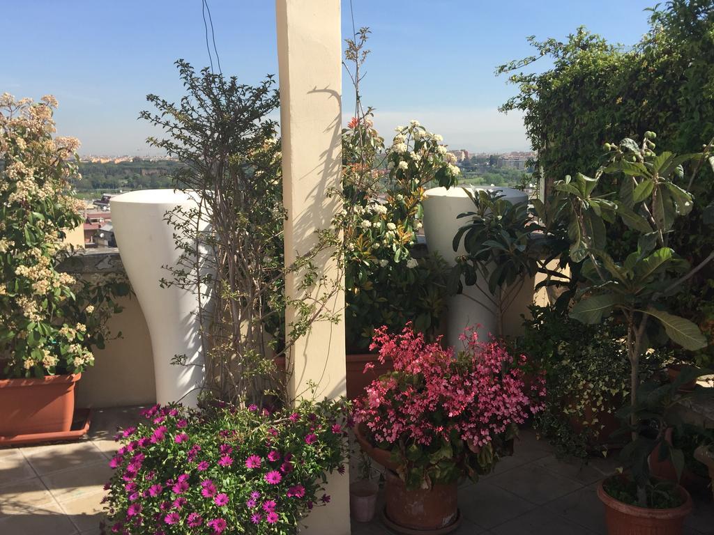 Terrazza Fiorita Rome
