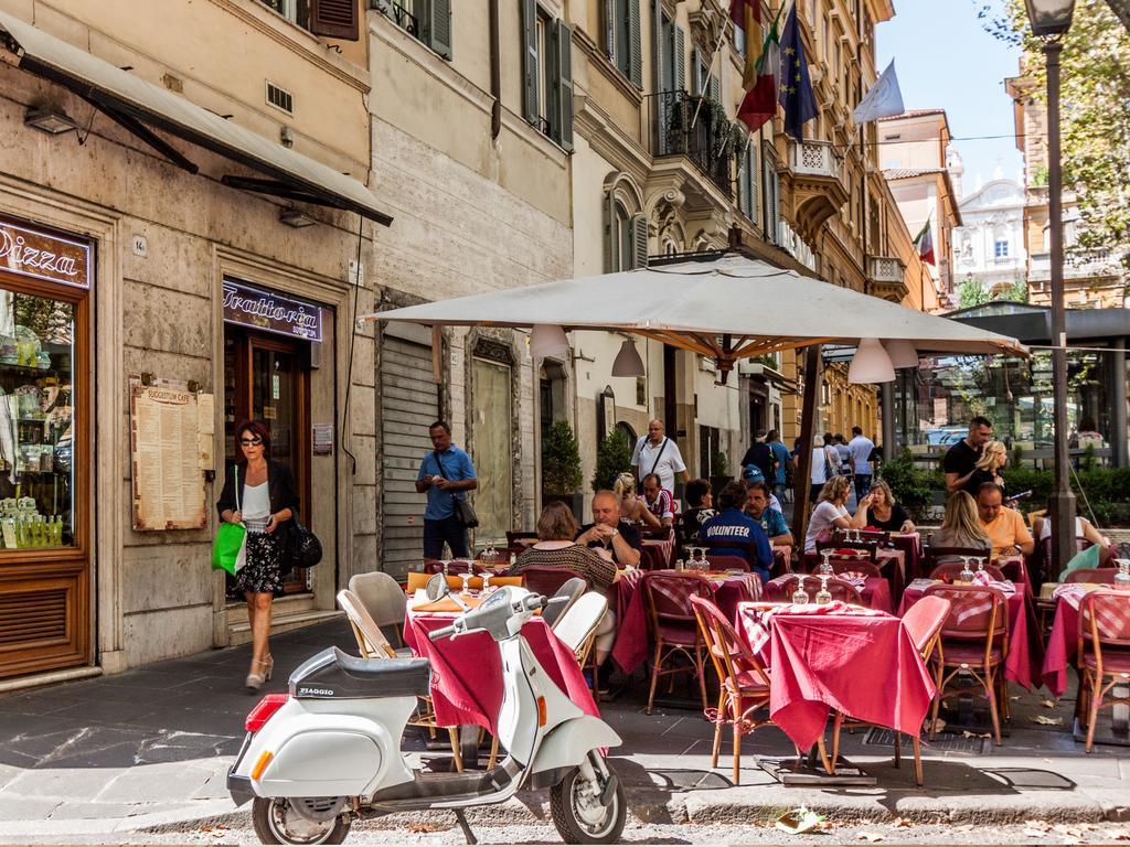Maison Trevi Rome