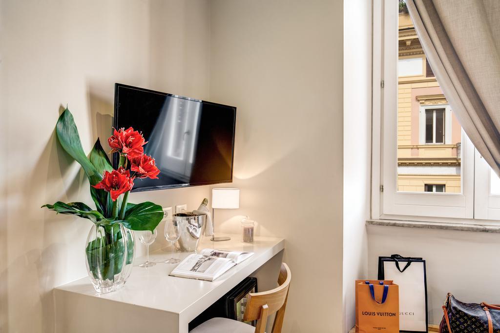 The Club Navona Guest house *
