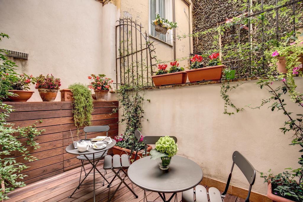 The Club Navona Guest house