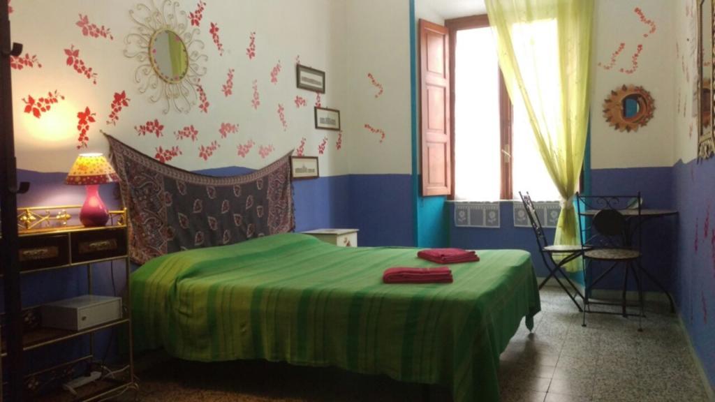 Bed & Breakfast Casa White *