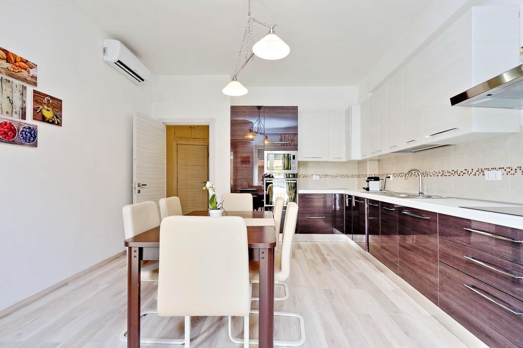 130m² 3 Slaapkamer, 2 Privé Badkamer In Trionfale Appartement Rome