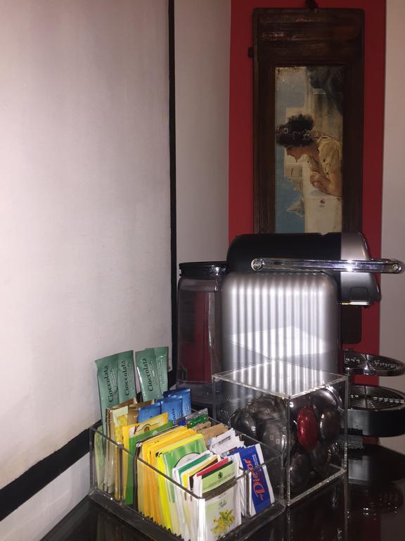 Couette-café Le Vibrazioni Rome